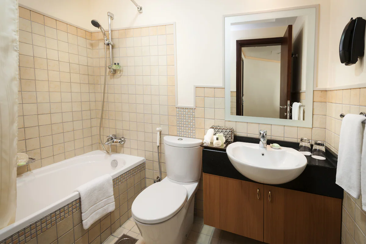 سرویس بهداشتی و حمام هتل کارلتون داونتاون